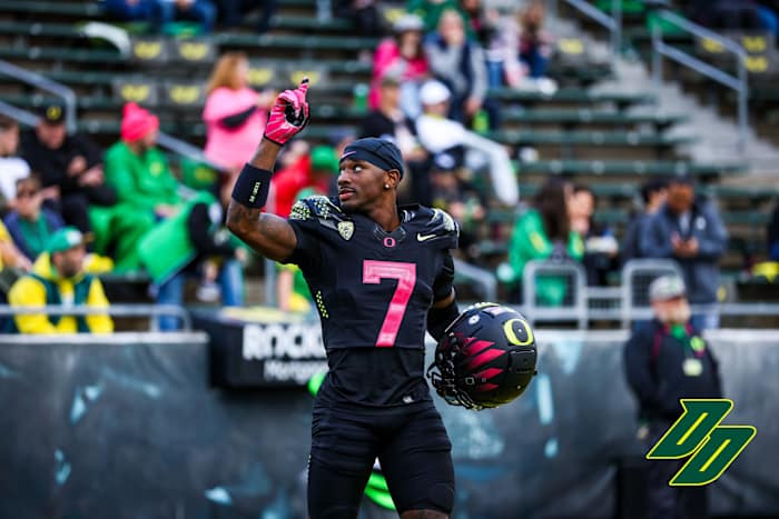 Oregon Ducks wide receiver Seven McGee vs. UCLA.